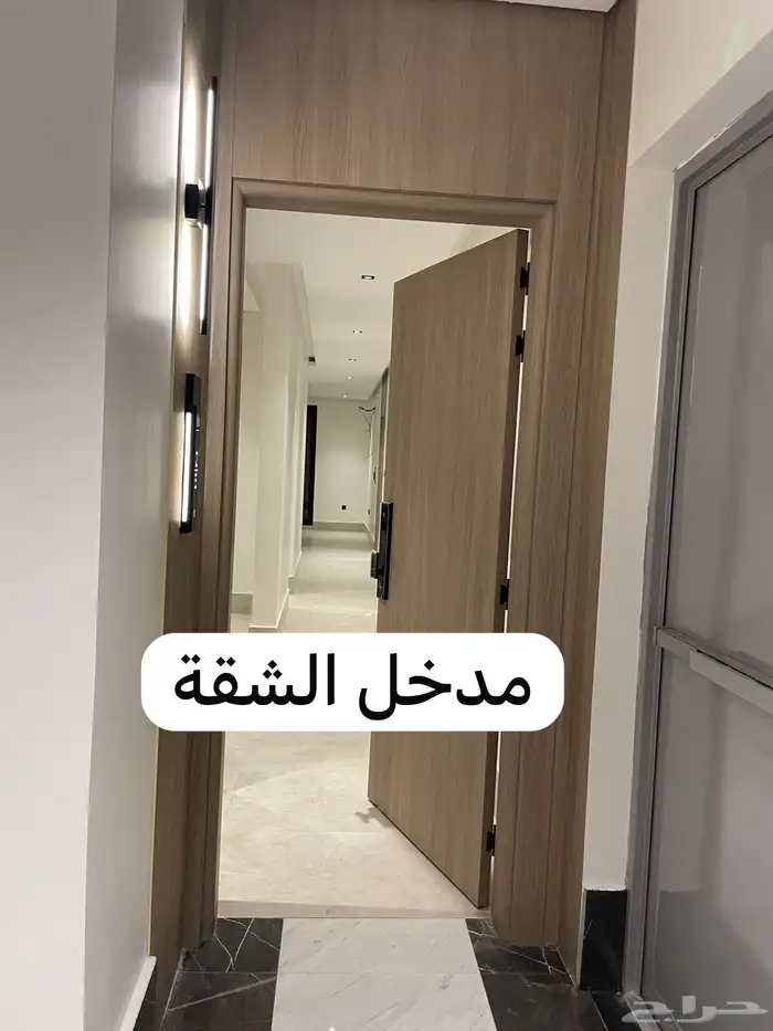 شقة للايجار بسعر مناسب وقريبه من البحر 2