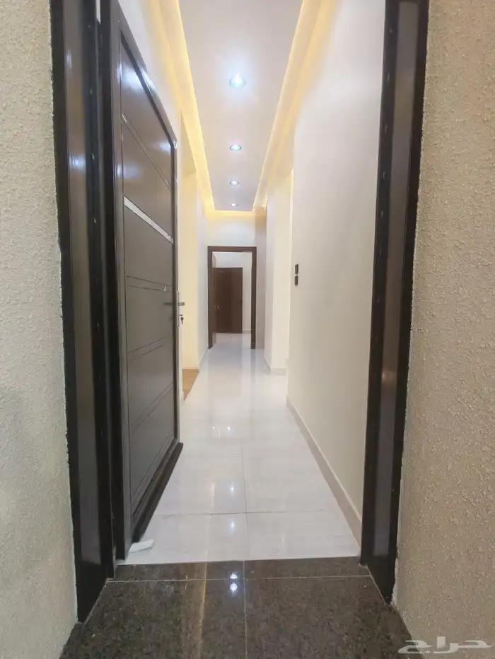 للبيع شقق ارضي و علوي مع سطح بمداخل مستقلة تماما من600 الف 4