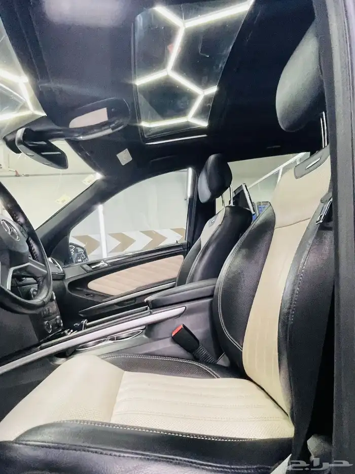 Mercedes Benz GL 450. AMG 9