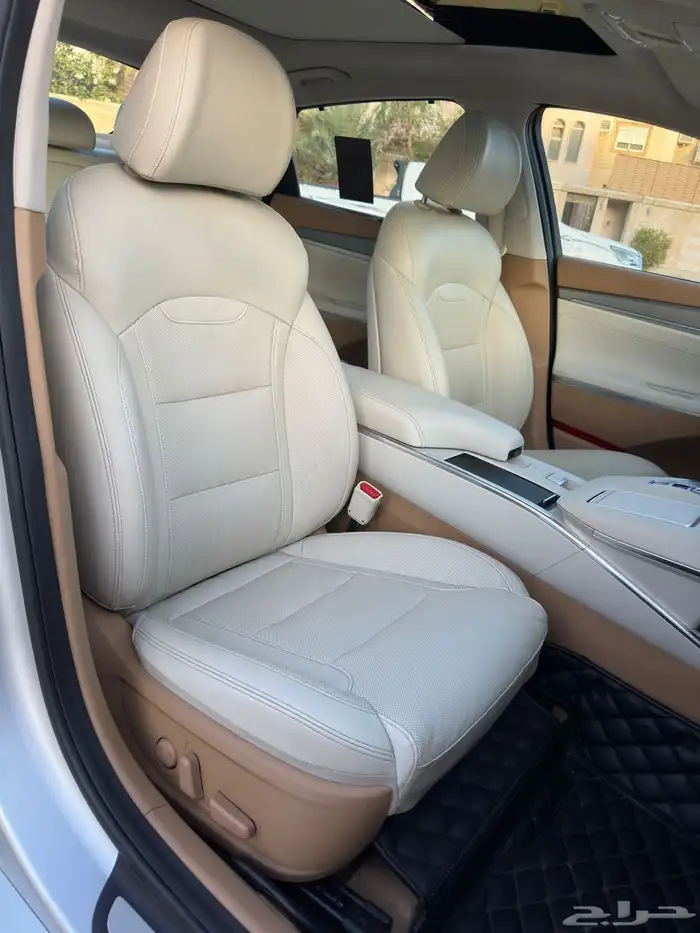 هونداي ازيرا 2023 البيع 78000 الف 14