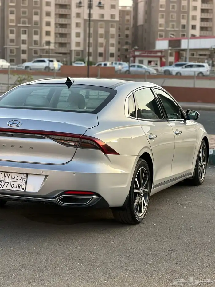 هونداي ازيرا 2023 البيع 78000 الف 4