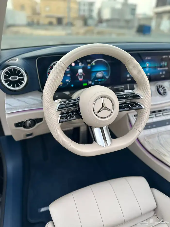 للبيع مرسيدس E300 AMG كشف موديل2023 3