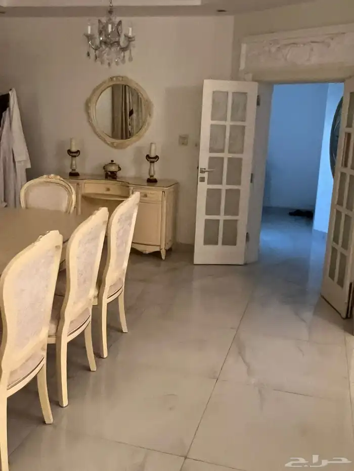 فيلا للبيع بحي الياقوت 2
