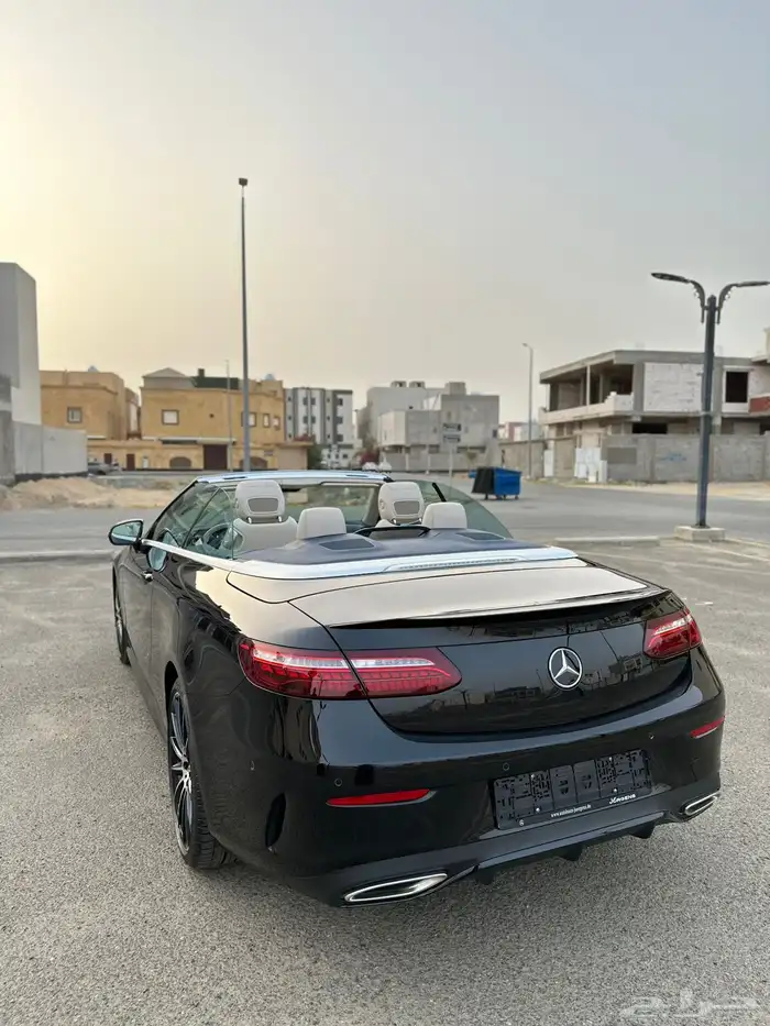 للبيع مرسيدس E300 AMG كشف موديل2023 9