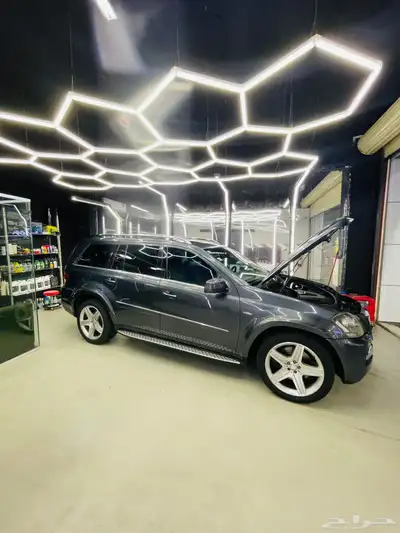 Mercedes Benz GL 450. AMG index