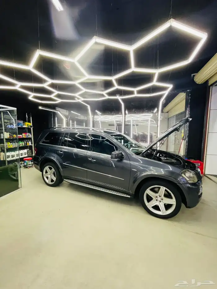 Mercedes Benz GL 450. AMG 6