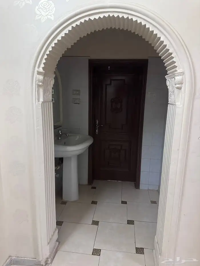 للبيع عماره في حي مغيسله قريبه من الحرم 2