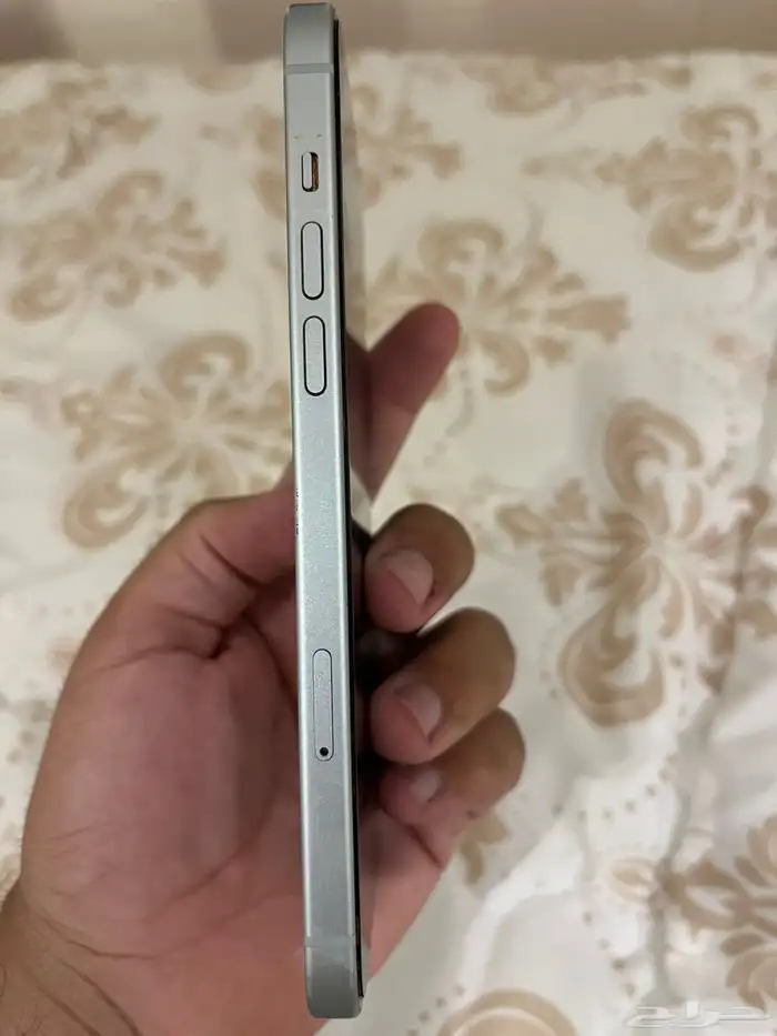 ايفون 15 plus 256gb ( تابي ) 3
