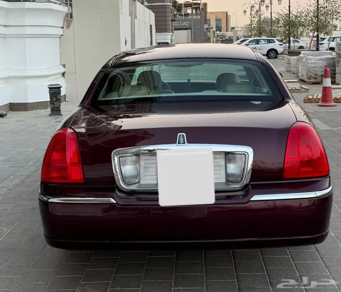 لينكون تاون كار 2009 2