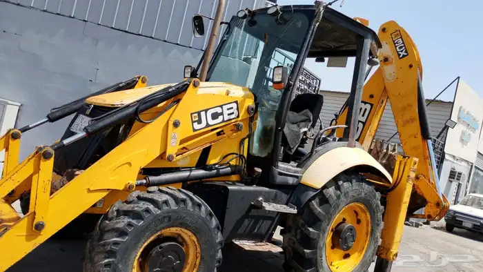 جي سي بي للايجار اليومي والشهري 1