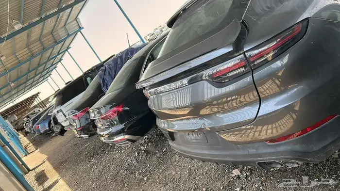 قطع غيار مرسيدس   قطع غيار بي ام 6