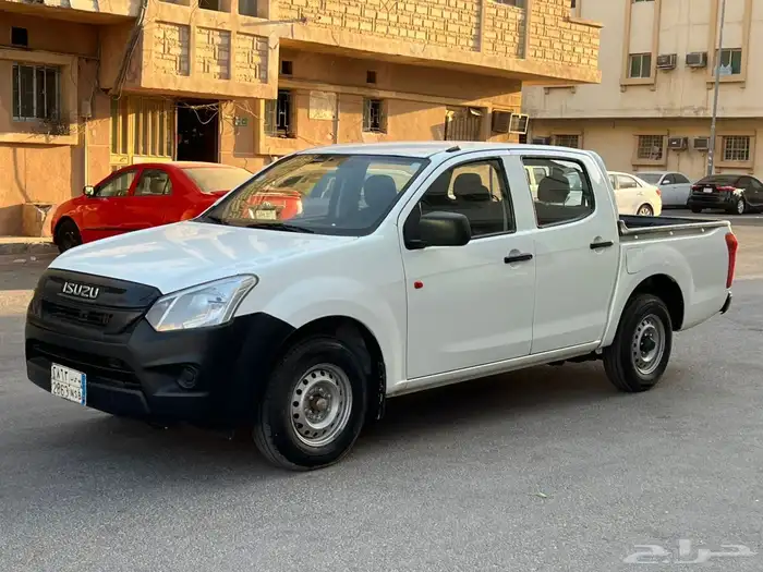 ايسوزو ديماكس 2022 2
