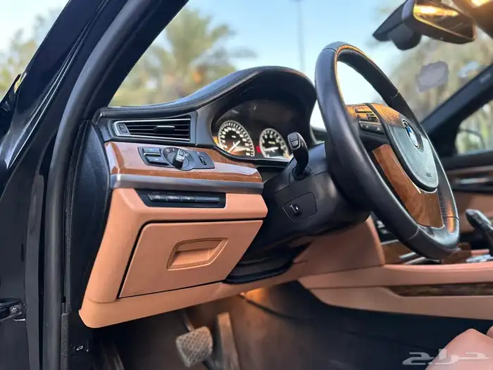 بي ام دبليو 750IL 9