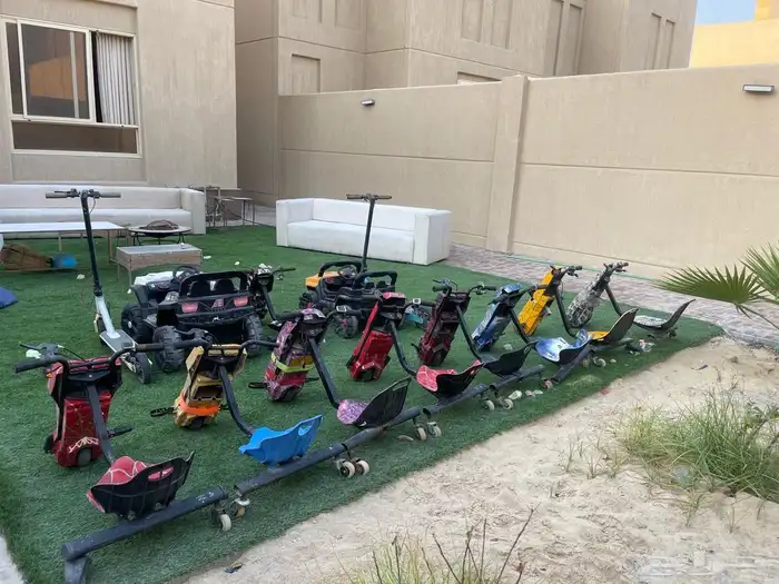 اسكوترات وسيارات مستخدمه نظيفة 1