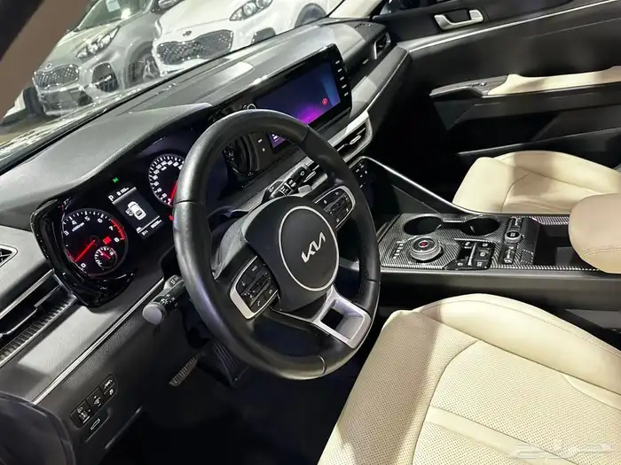 كيا K5 رصاصي 2023 بنزين بطاقة جمركية وارد كوريا 12