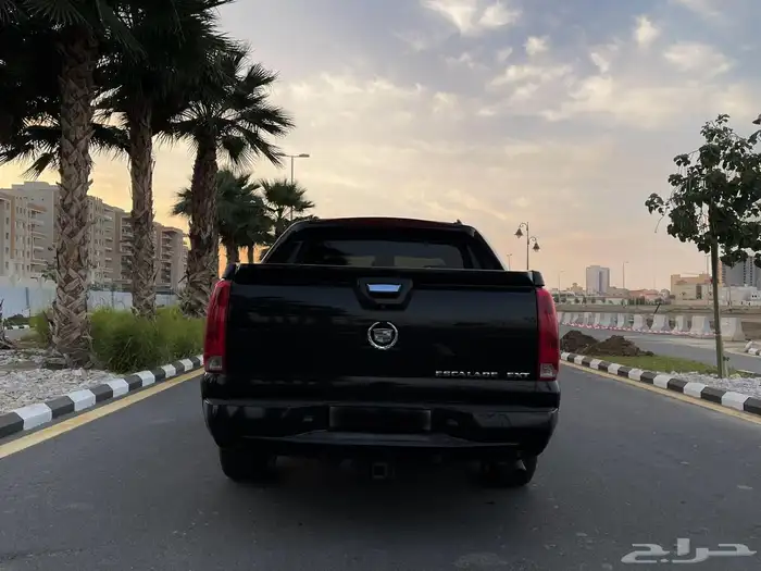 كاديلاك اسكاليد 5