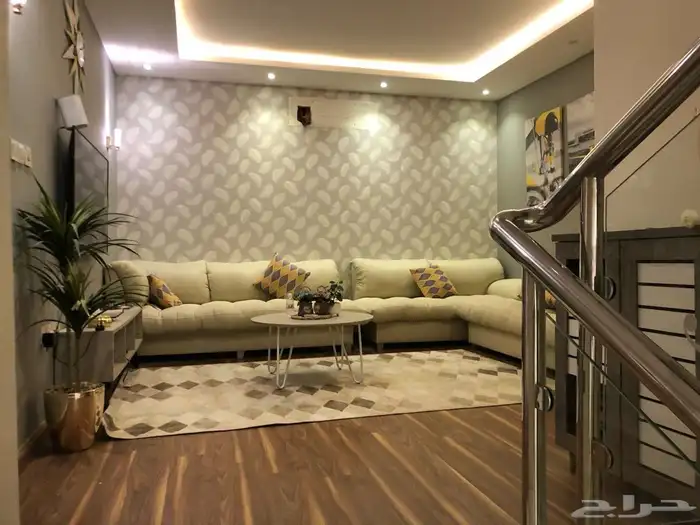 فله للبيع في لبن 13
