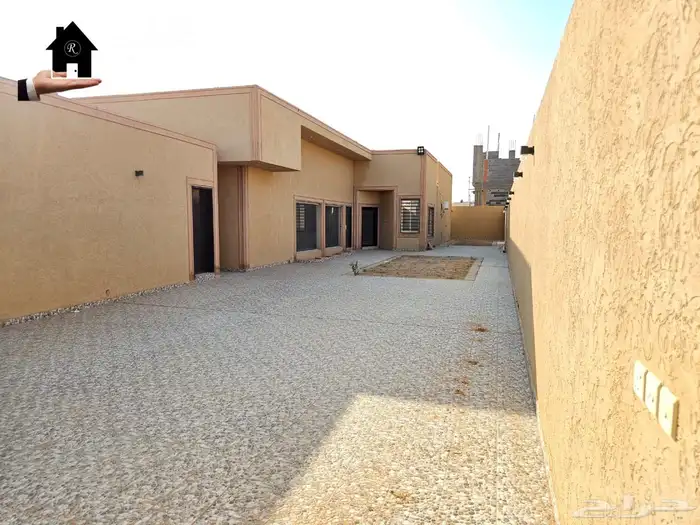 شاليه للبيع بحي الرمال بعنيزة 12