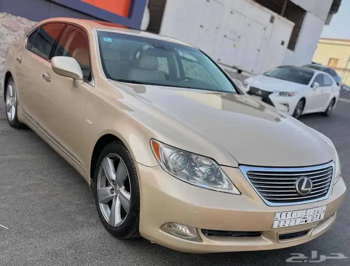 لكزس 460L سعودي موديل 2009 فل كامل 2