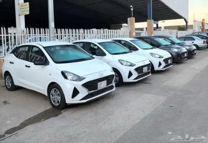 للبيع مجموعه i10 الموديل.2023 السعر32 0