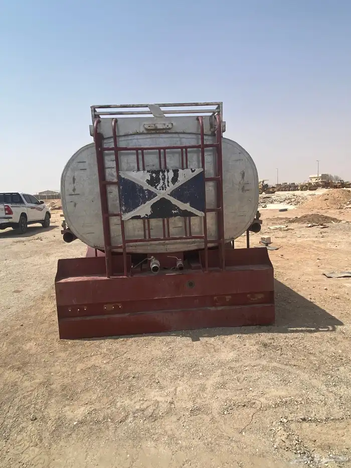 للبيع تانكي عايدي اللبي شبه جديده 3