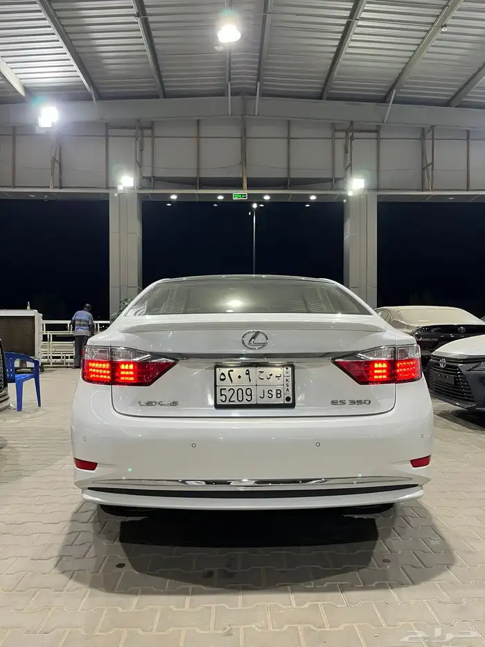لكزس 2015 es 350 شبه الجديد 13