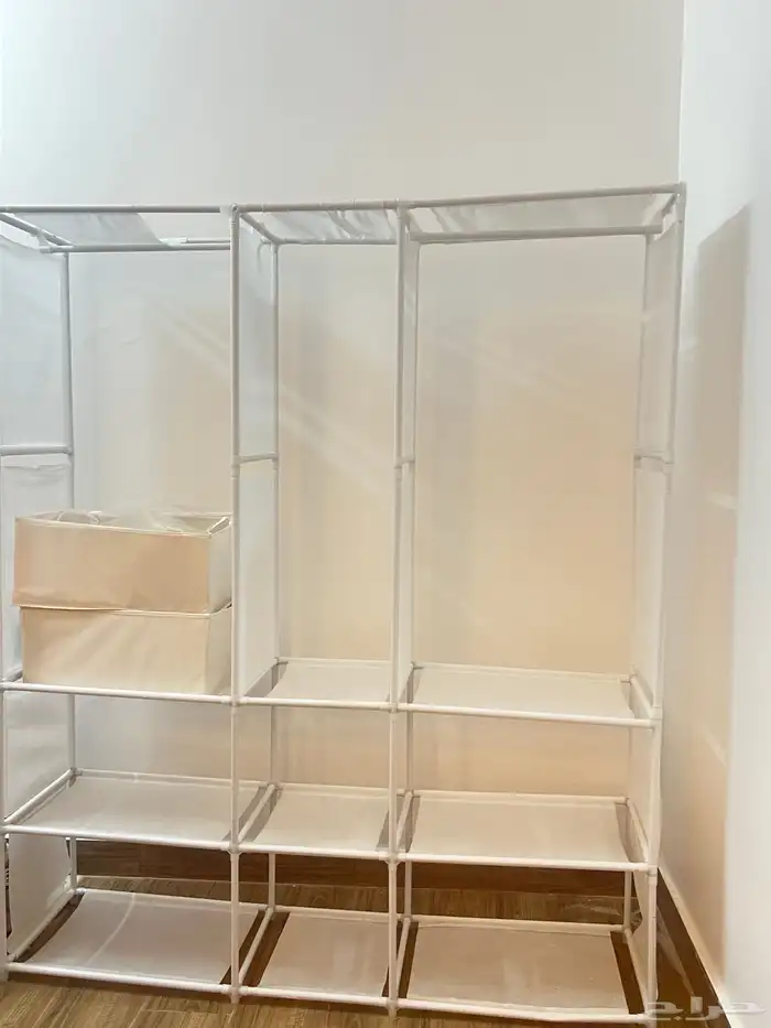 دولاب ابيض كبير قابل للتفكيك والتركيب 0