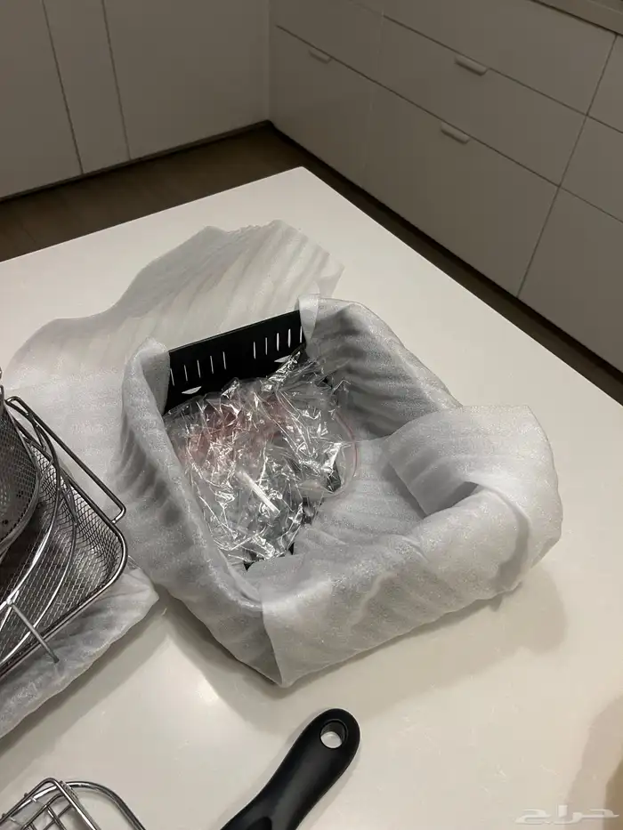 قلاية هوائية جديدة مالها 6 اشهر اديسون 7