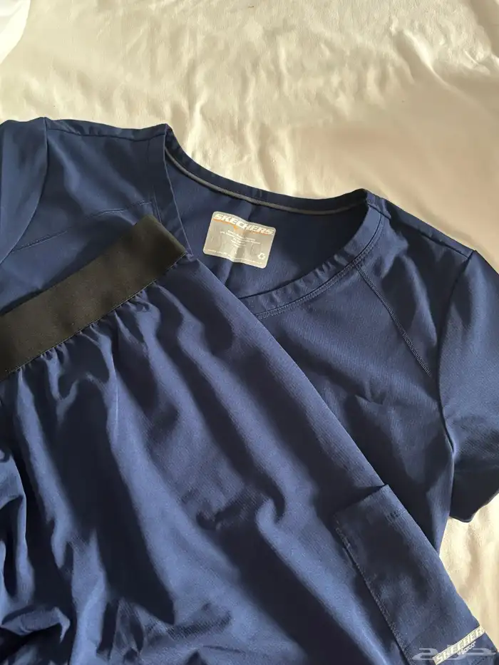 سكرابات سكتشرز طبيه قياس M L 0