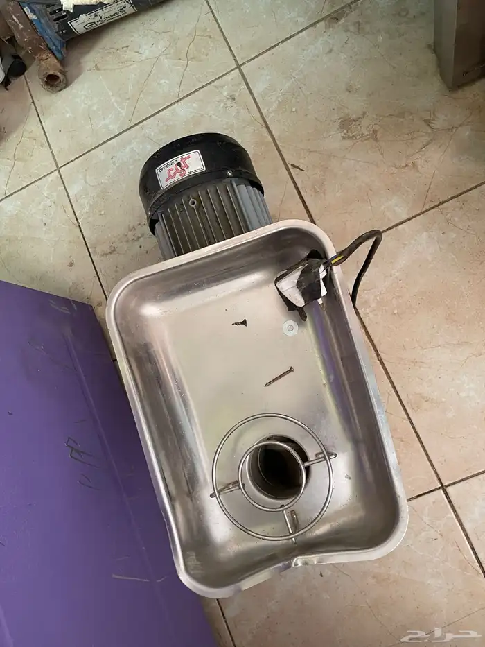 أغراض مطعم للبيع 8