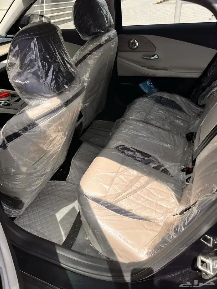 سيارة شيري اريزو 8 1