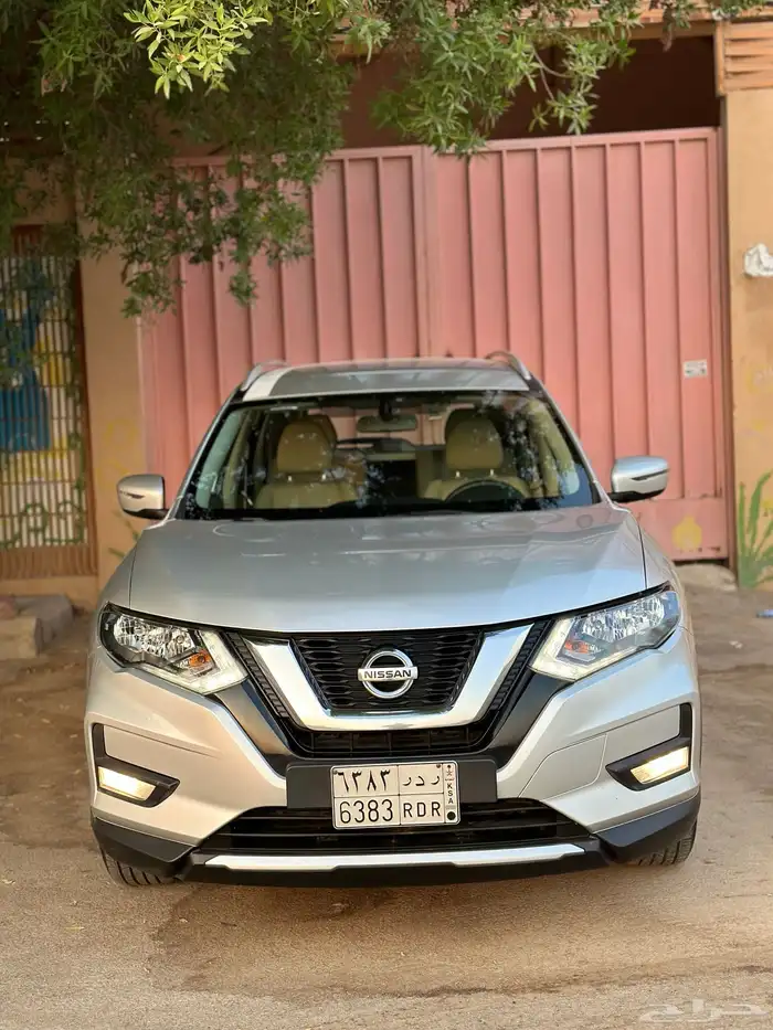 نيسان اكس تريل 2022 2