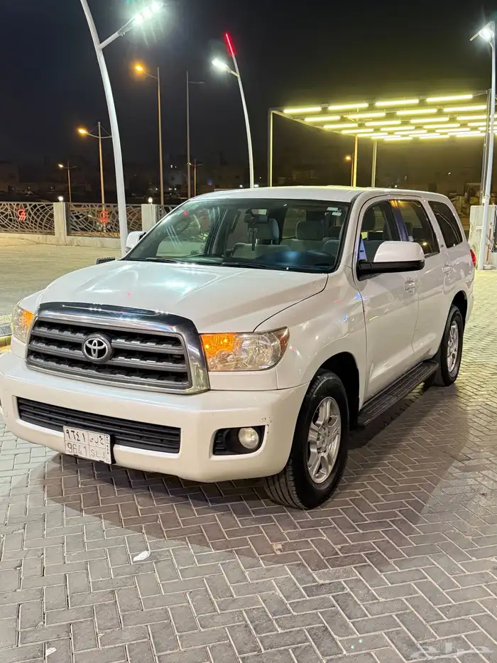 للبيع سكويا موديل 2015 دبل ثلاجه 1