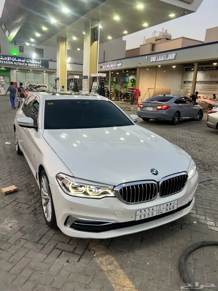 بي ام دبليو الفئه الخامسه BMW 530i luxury اعلى فئه 3