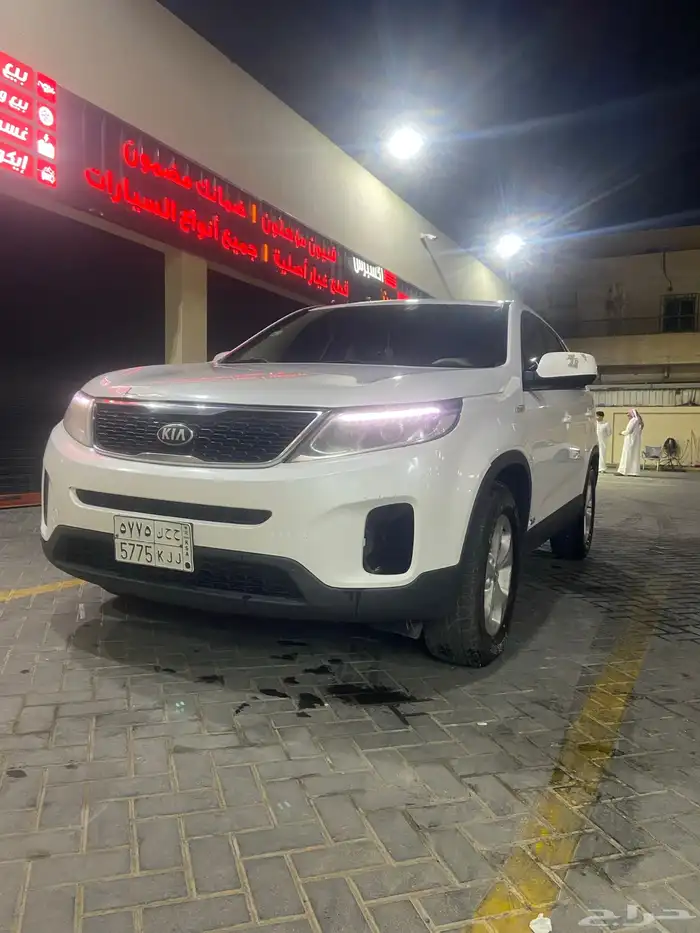 للبيع كيا سورنتو موديل 2014 للون ابيض Kia Sorento 2014 whit 1