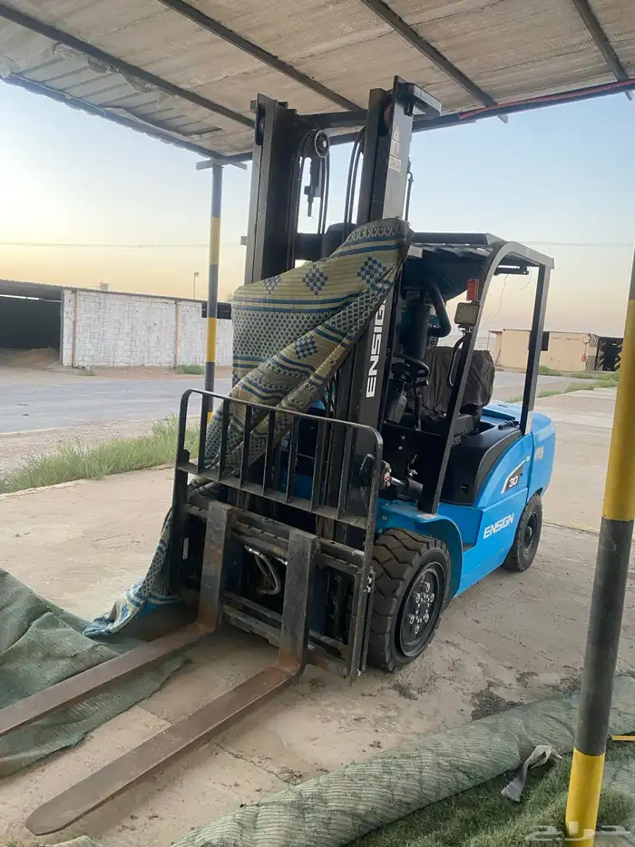 معدات للتشغيل يفضل شهري  تنفيذ مشاريع مقاولات 3