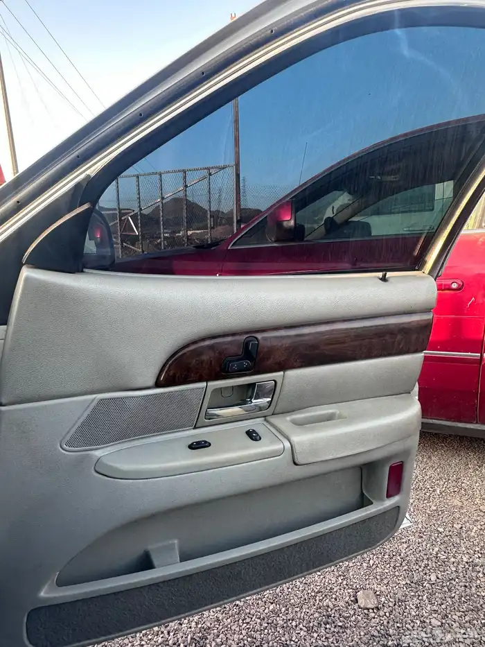 قطع غيار فورد موديل 2005 1