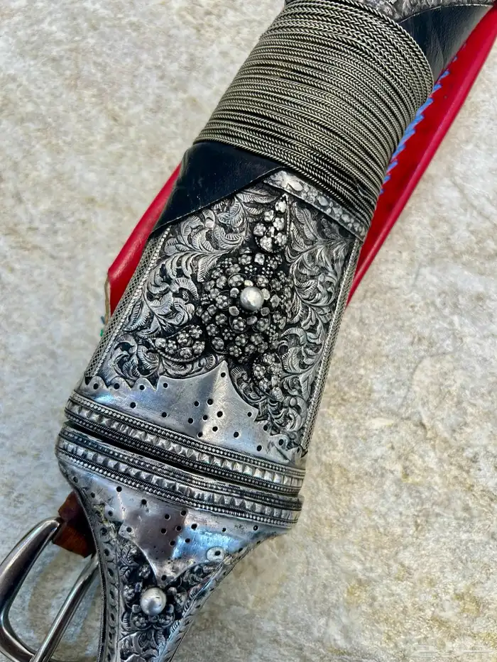 جنبيه مقفل 2