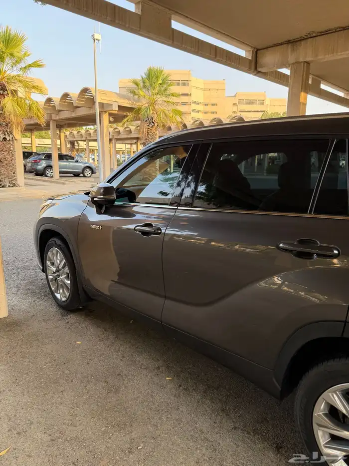 تويوتا هايلاندر أعلي فئه ( ليمتد) بحاله الوكاله..2021 5