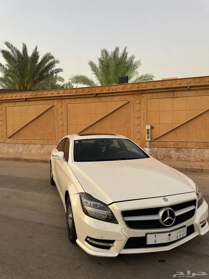 مرسيدس CLS 350 2014 عداد قليل وكاله 3