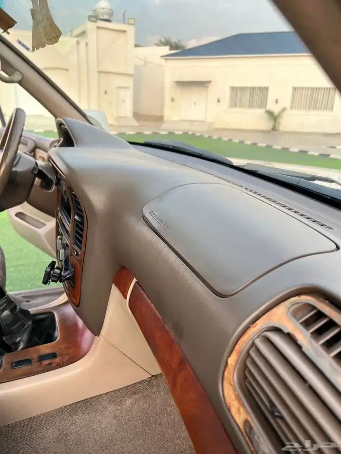 تويوتا لاندكروزر 2002 فل كامل 46
