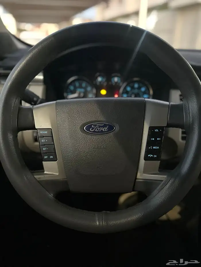 فورد فليكس 13