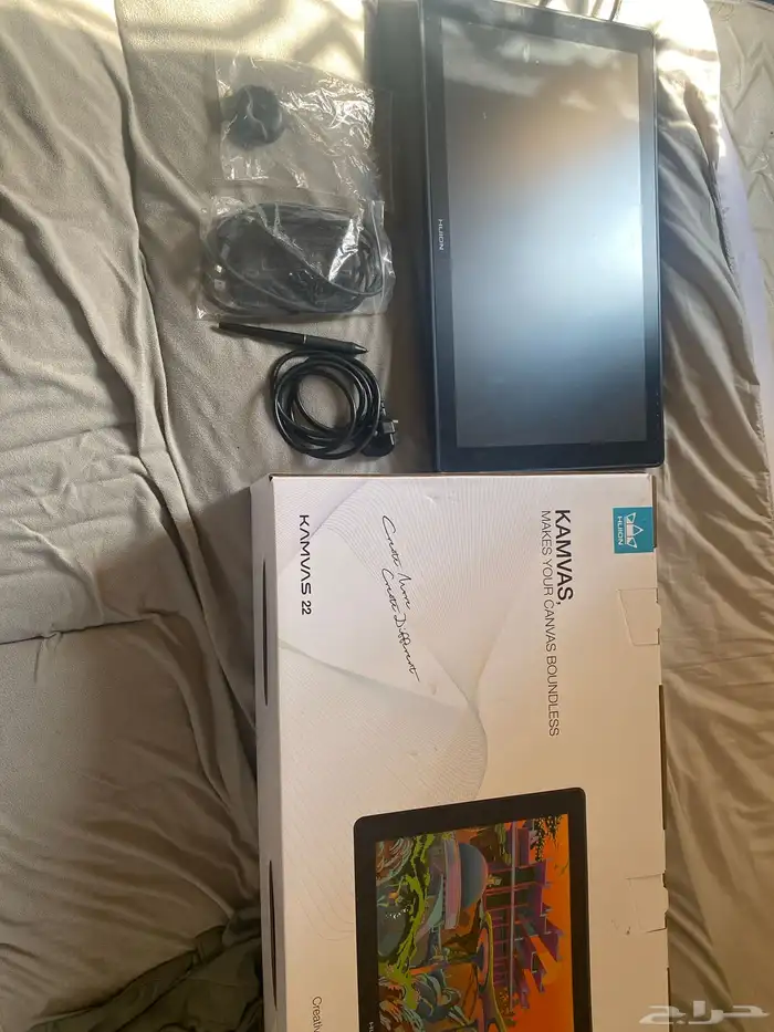 HUION KAMVAS 22 Plus 0