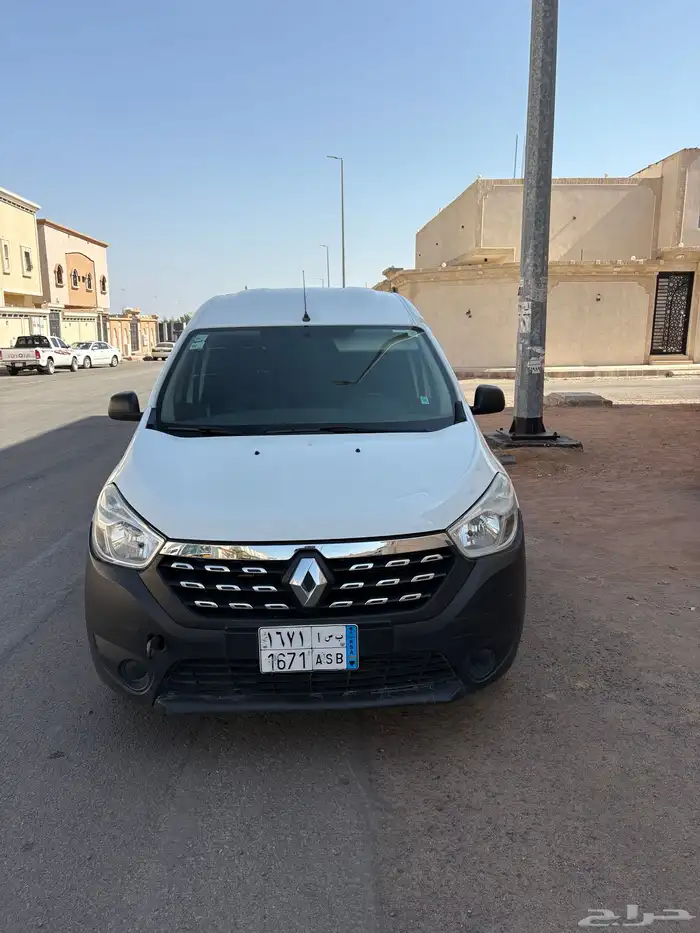 رينو سيارة بضائع ماشيه 80 شبه وكاله 2