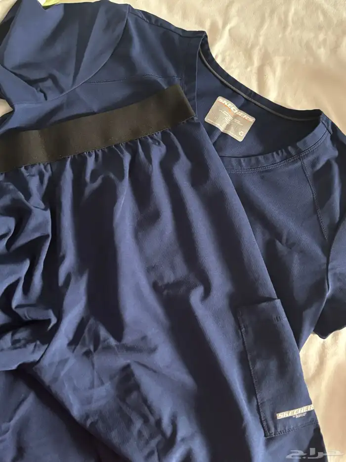 سكرابات سكتشرز طبيه قياس M L 1