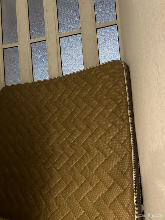 سرير 4