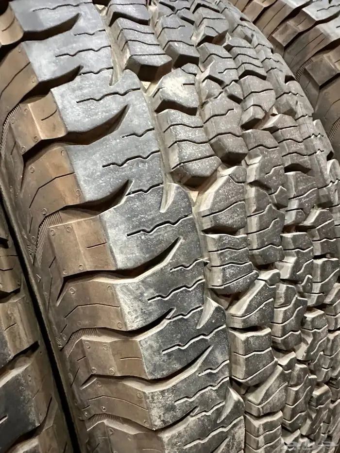 كفرات بي اف جدرش 265 75 16تم البيع الله يبارك 8