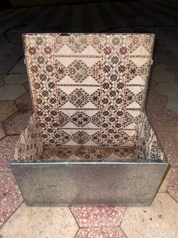 صندوق عزبة 1
