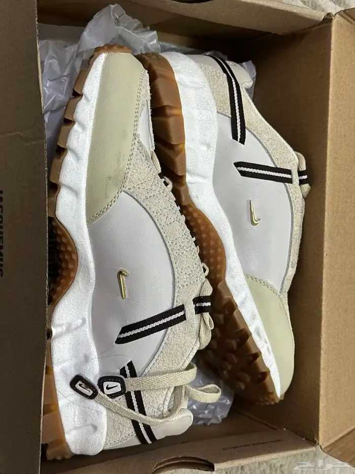 شوز نايك نسائي جديد air humara LX 1