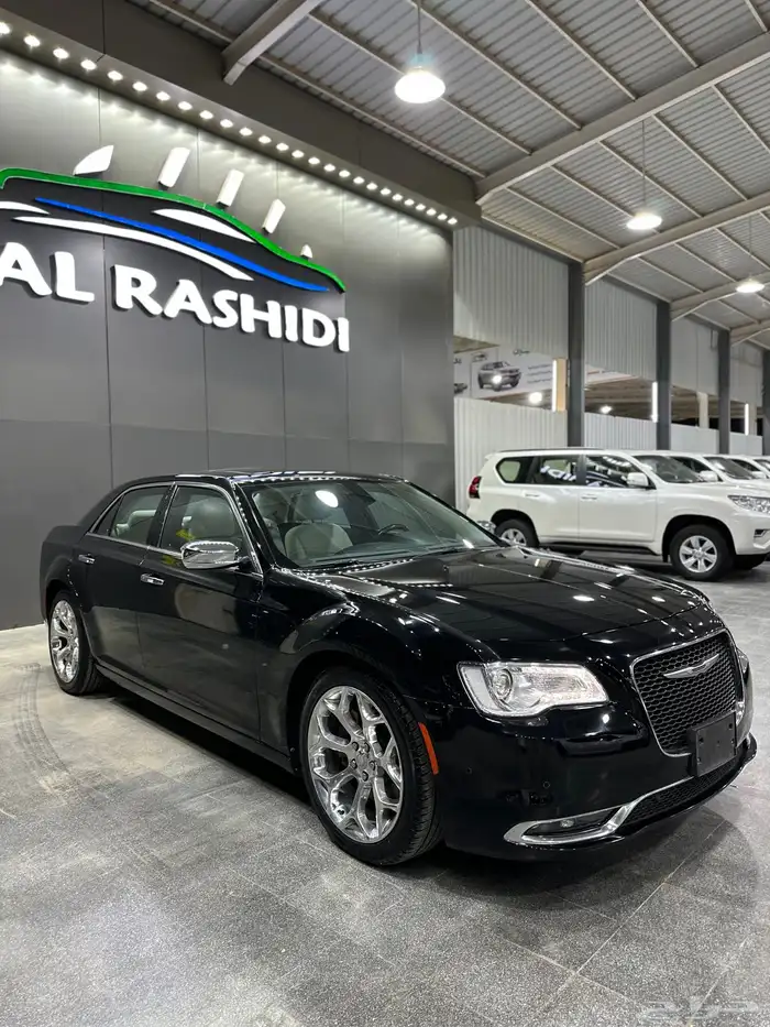 كرايزلر C300 اسود 2021 هيمي V8 5.7 هيمي معرض(الرشيدي) 9